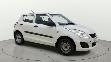 Second-hand 2016 Maruti Swift LXI Optional-O for sale in Ahmedabad