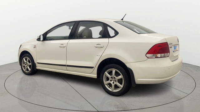 Second-hand 2014 Volkswagen Vento Petrol Highline for sale in Bangalore-15