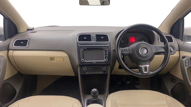 Second-hand 2014 Volkswagen Vento Petrol Highline for sale in Bangalore-21
