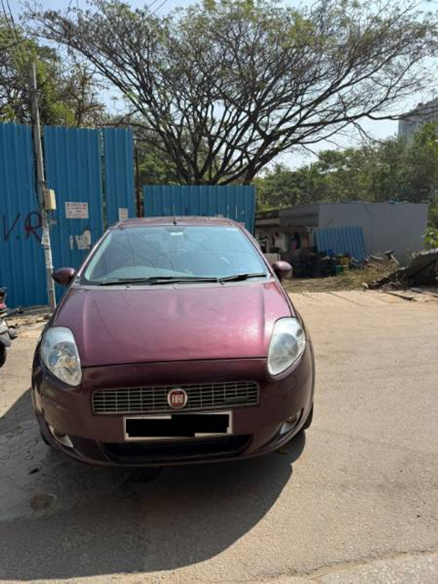 Second-hand 2014 Fiat Grande Punto 1.3 Emotion (Diesel) for sale in Bangalore-4