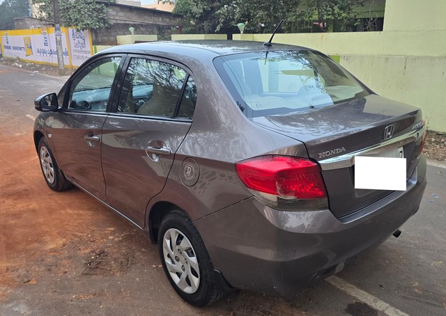Second-hand 2015 Honda Amaze S i-Dtech for sale in East Godavari-4