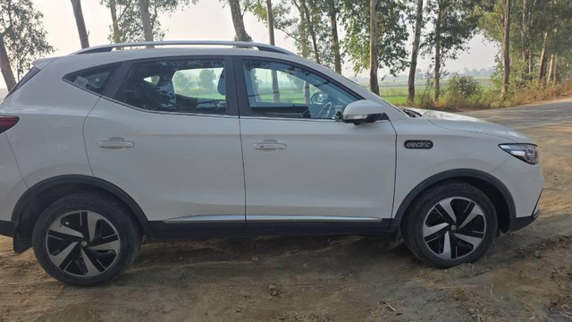 Second-hand 2023 MG ZS EV Exclusive Pro for sale in Panipat-0