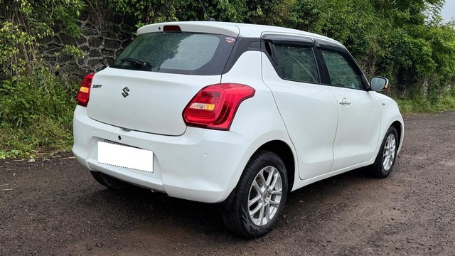 Second-hand 2018 Maruti Swift AMT ZDI for sale in Pune-7