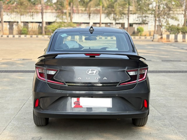 Second-hand 2023 Hyundai Aura SX CNG for sale in Thane-2