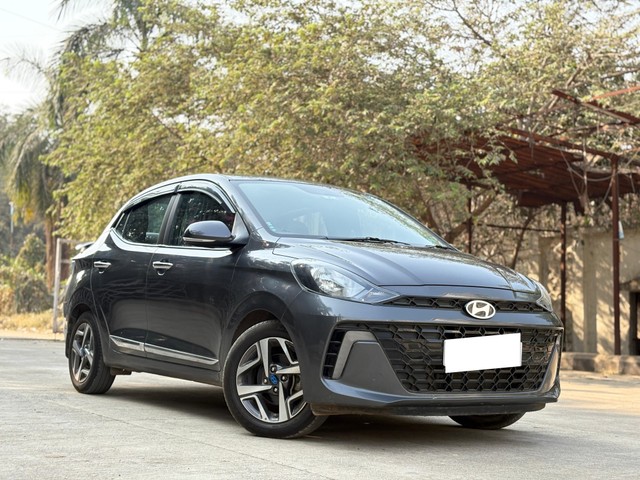 Second-hand 2023 Hyundai Aura SX CNG for sale in Thane-7