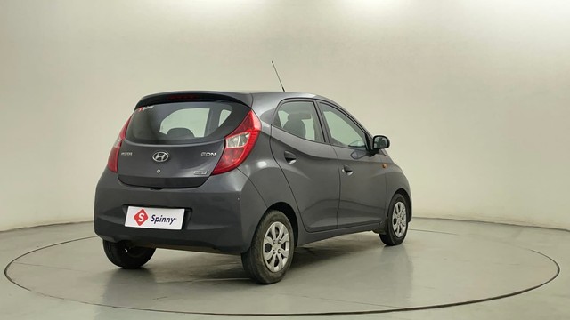Second-hand 2015 Hyundai EON Magna for sale in Mysore-3