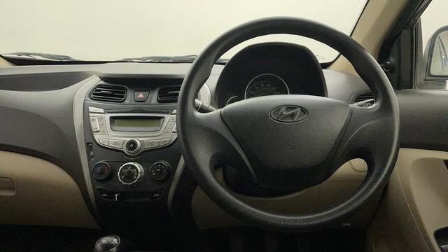 Second-hand 2015 Hyundai EON Magna for sale in Mysore-34