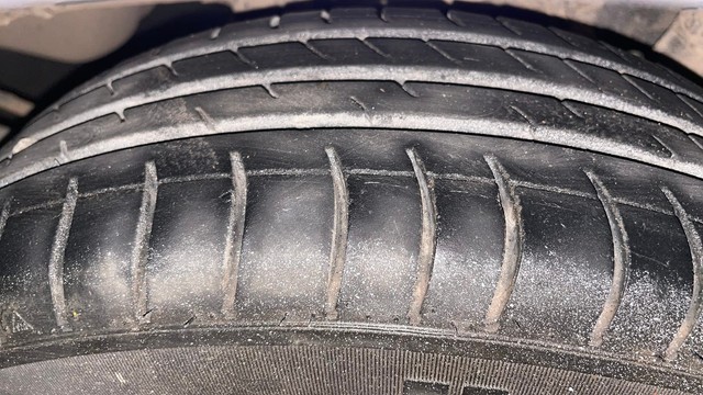 Second-hand 2015 Hyundai EON Magna for sale in Mysore-30