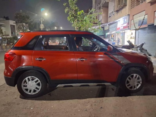 Second-hand 2017 Maruti Suzuki Vitara Brezza VDi for sale in Nashik-10