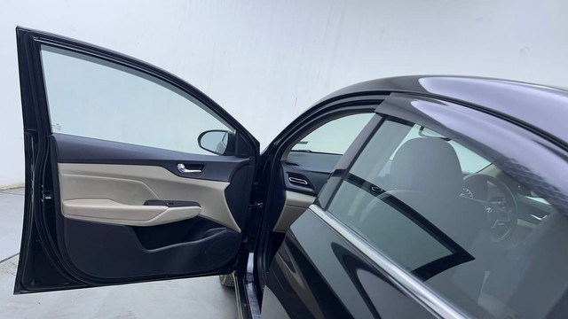 Second-hand 2022 Hyundai Verna 1.6 SX VTVT (O) AT for sale in Hyderabad-36