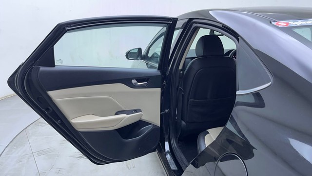 Second-hand 2022 Hyundai Verna 1.6 SX VTVT (O) AT for sale in Hyderabad-37