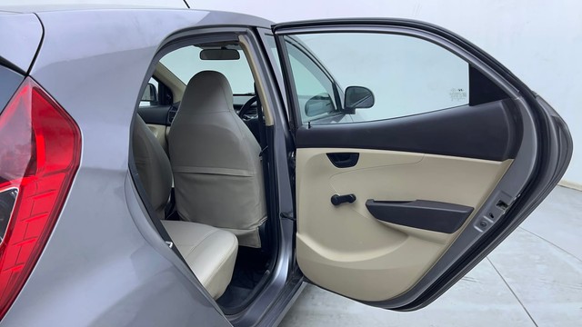 Second-hand 2013 Hyundai EON Magna for sale in Hyderabad-39