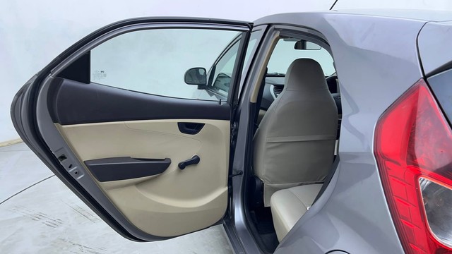 Second-hand 2013 Hyundai EON Magna for sale in Hyderabad-32