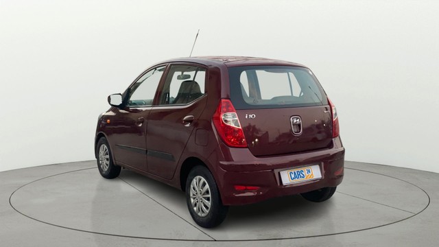 Second-hand 2016 Hyundai i10 Sportz 1.1L for sale in Patna-4