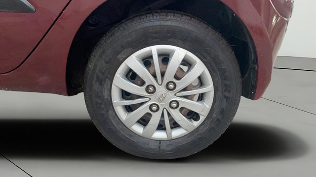 Second-hand 2016 Hyundai i10 Sportz 1.1L for sale in Patna-26