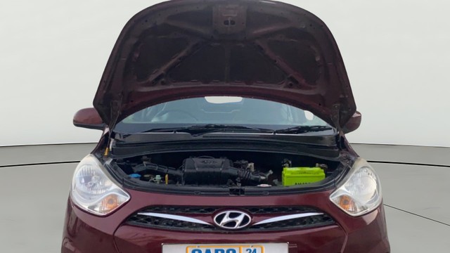 Second-hand 2016 Hyundai i10 Sportz 1.1L for sale in Patna-9