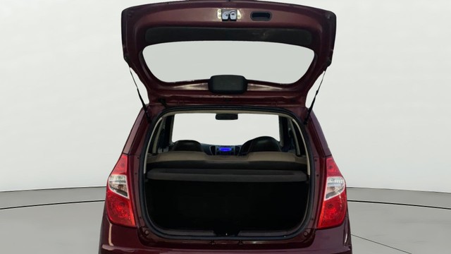 Second-hand 2016 Hyundai i10 Sportz 1.1L for sale in Patna-20