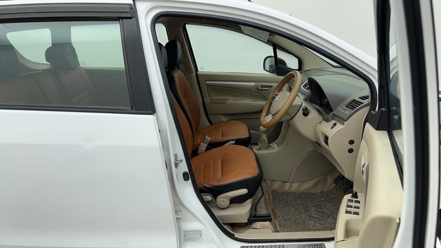 Second-hand 2017 Maruti Ertiga SHVS ZDI for sale in Ahmedabad-15