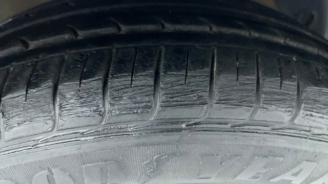 Second-hand 2015 Hyundai Xcent 1.2 VTVT S for sale in Ahmedabad-33