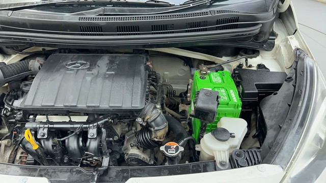 Second-hand 2015 Hyundai Xcent 1.2 VTVT S for sale in Ahmedabad-37