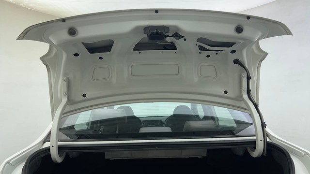 Second-hand 2015 Hyundai Xcent 1.2 VTVT S for sale in Ahmedabad-35