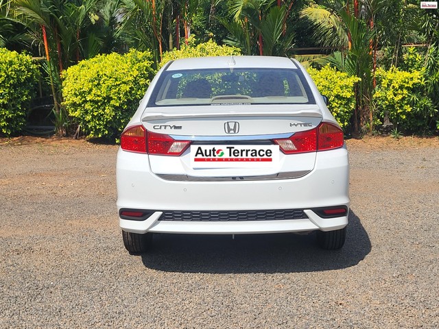 Second-hand 2019 Honda City V CVT for sale in Ernakulam-1