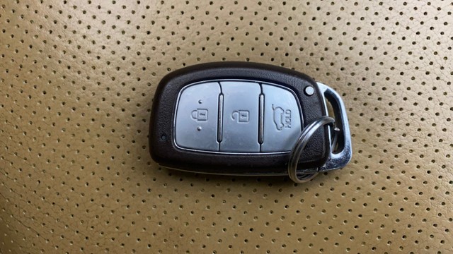 Second-hand 2019 Hyundai Creta 1.6 SX Automatic for sale in Gulbarga-21