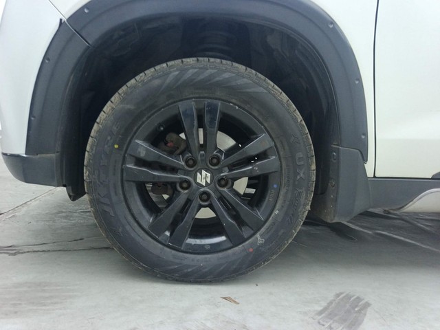 Second-hand 2018 Maruti Vitara Brezza ZDi Plus for sale in Visakhapatnam-20