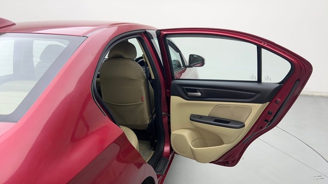Second-hand 2019 Honda Amaze VX for sale in Ghaziabad-29
