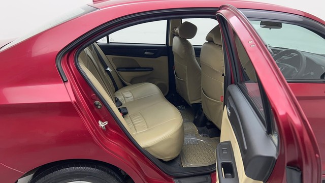 Second-hand 2019 Honda Amaze VX for sale in Ghaziabad-28