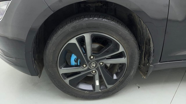 Second-hand 2022 Tata Altroz XZ Plus Dark Edition for sale in Noida-20