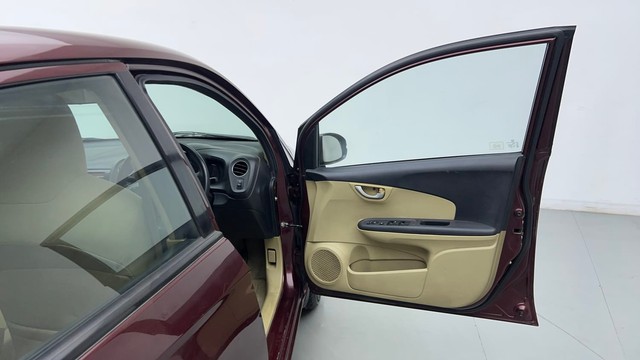 Second-hand 2015 Honda Amaze VX i-VTEC for sale in Ghaziabad-16