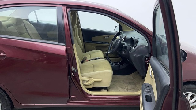 Second-hand 2015 Honda Amaze VX i-VTEC for sale in Ghaziabad-15