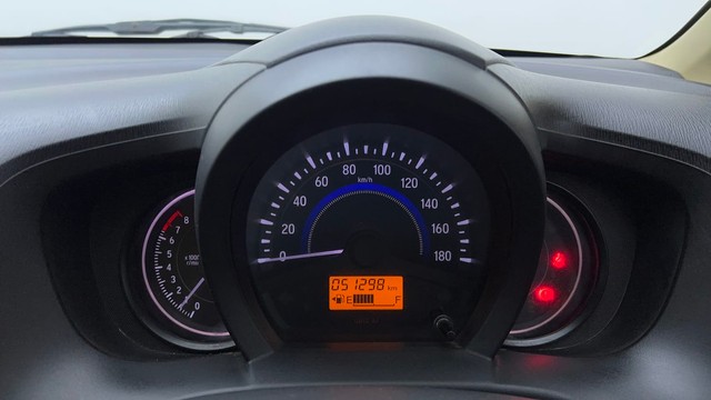 Second-hand 2015 Honda Amaze VX i-VTEC for sale in Ghaziabad-13