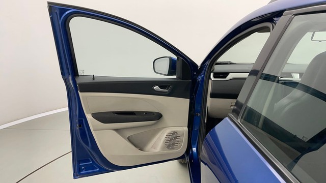 Second-hand 2019 Renault Triber RXZ for sale in Jaipur-35