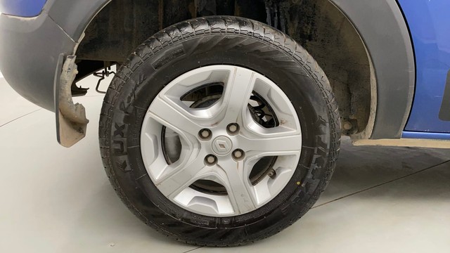 Second-hand 2019 Renault Triber RXZ for sale in Jaipur-18