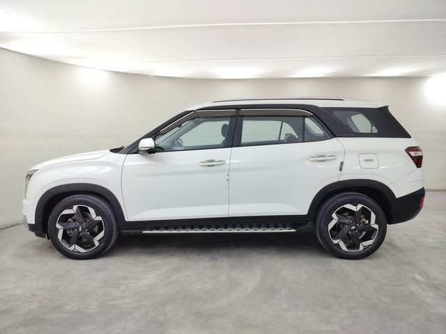 Second-hand 2021 Hyundai Alcazar Platinum 6Str Diesel AT for sale in Coimbatore-6