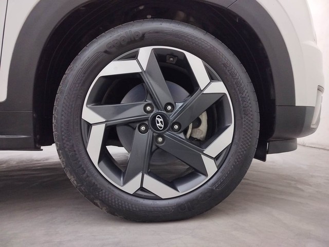 Second-hand 2021 Hyundai Alcazar Platinum 6Str Diesel AT for sale in Coimbatore-17