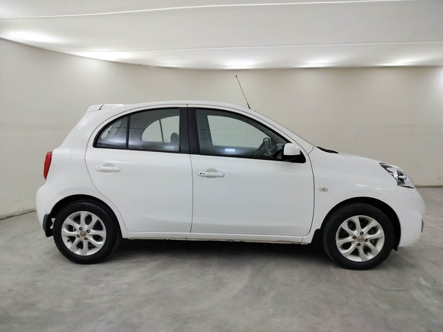 Second-hand 2016 Nissan Micra XV CVT for sale in Coimbatore-2