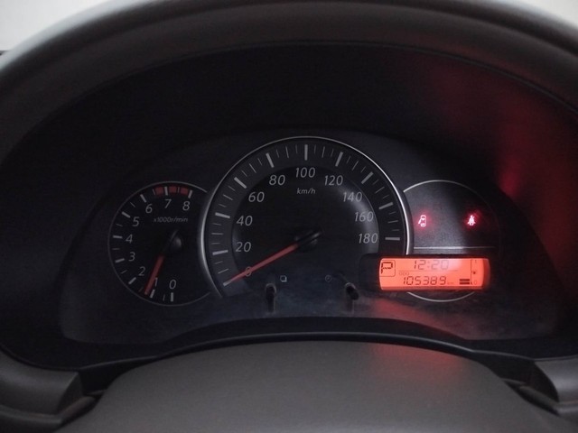 Second-hand 2016 Nissan Micra XV CVT for sale in Coimbatore-13