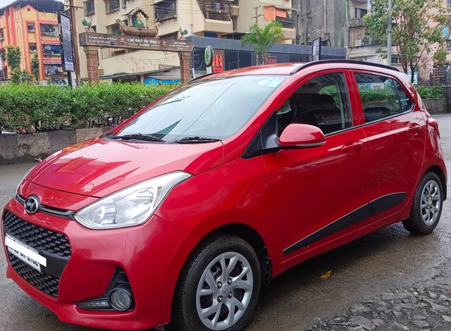 Second-hand 2017 Hyundai i10 Sportz 1.1L for sale in Ulhasnagar-6