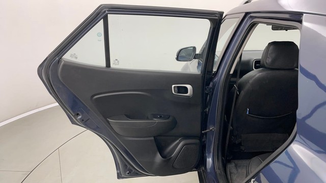 Second-hand 2022 Hyundai Venue SX Opt Diesel for sale in Jaipur-35