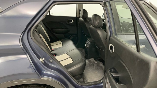 Second-hand 2022 Hyundai Venue SX Opt Diesel for sale in Jaipur-33