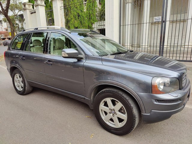 Second-hand 2010 Volvo XC90 D5 AT AWD for sale in Pune-4