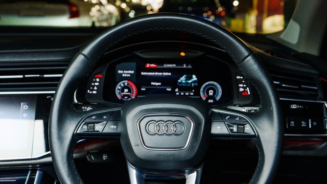 Audi Q7 Bold Edition Second-hand 2024 Audi Q7 Bold Edition for sale in New Delhi-5