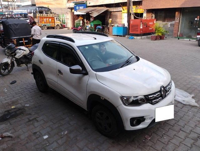 Second-hand 2017 Renault KWID 1.0 for sale in Rampur-2