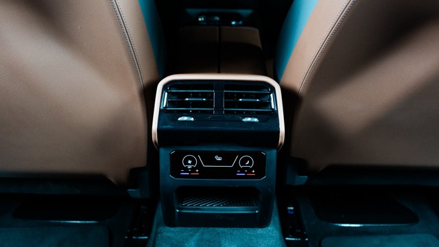 BMW 5 Series 530Li Second-hand 2024 BMW 5 Series 530Li for sale in New Delhi-11