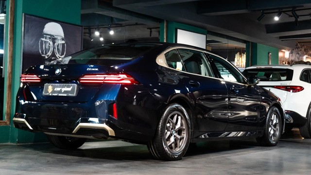 BMW 5 Series 530Li Second-hand 2024 BMW 5 Series 530Li for sale in New Delhi-5