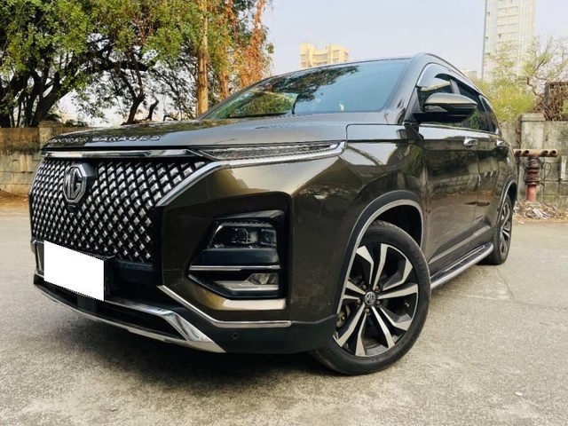 Second-hand 2023 MG Hector 1.5 Turbo Sharp pro CVT BSVI for sale in Mumbai-4