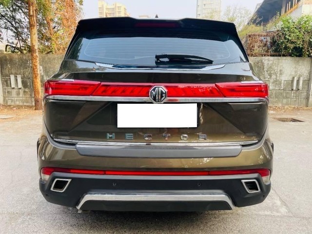 Second-hand 2023 MG Hector 1.5 Turbo Sharp pro CVT BSVI for sale in Mumbai-2
